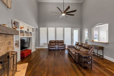 Charming 4-bed, 3-bath home in the heart of Rowlett! Nestled in - photo 10