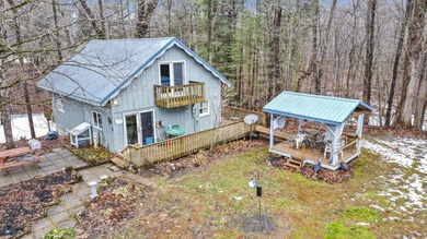 (private lake, pond, creek) Home For Sale in Rockbridge Ohio