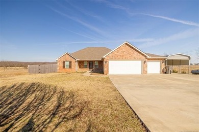 (private lake, pond, creek) Home Sale Pending in Mounds Oklahoma