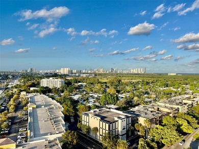 Fully Renovated 2BR/2BA Penthouse with Private AC & Panoramic