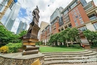 The Ratcliffe Condos offer a distinctly urban lifestyle in the - photo 7