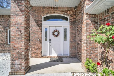 $ 19,100 PRICE IMPROVEMENT ! BREATHTAKING, POOL home tucked in a - photo 12
