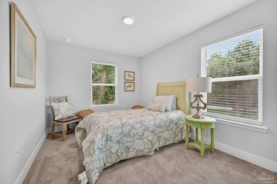 MOVE IN READY. Located within 20 mins to Downtown Pensacola! ONE - photo 14