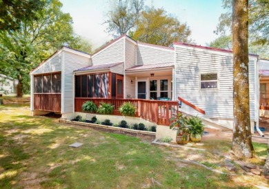 Lake Home For Sale in Fairfield Bay, Arkansas