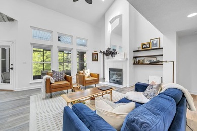 $ 19,100 PRICE IMPROVEMENT ! BREATHTAKING, POOL home tucked in a - photo 28