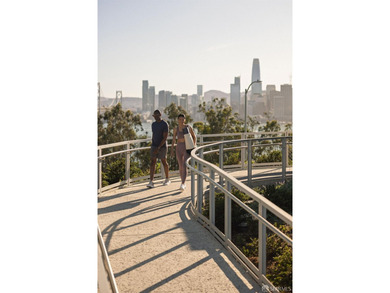 The Residences at Yerba Buena Island offer a rare opportunity to - photo 28