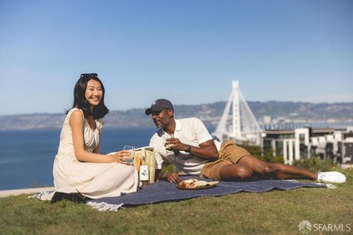 The Residences at Yerba Buena Island offer a rare opportunity to - photo 29