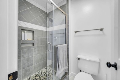 $ 19,100 PRICE IMPROVEMENT ! BREATHTAKING, POOL home tucked in a - photo 36
