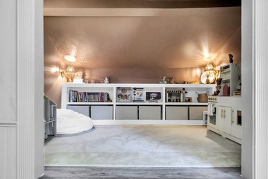 $ 19,100 PRICE IMPROVEMENT ! BREATHTAKING, POOL home tucked in a - photo 40