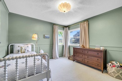 $ 19,100 PRICE IMPROVEMENT ! BREATHTAKING, POOL home tucked in a - photo 44