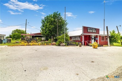 Legendary Texas BBQ Landmark - Prime Highway 59 Location An - photo 4