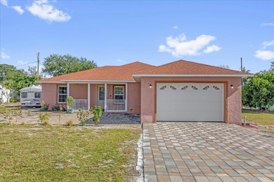 Lake Dora Home For Sale in Mount Dora Florida