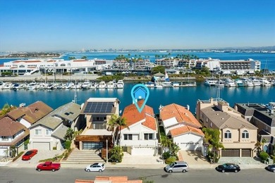 This beautiful home features 3 bedrooms/4 bathrooms, boasting a - photo 3