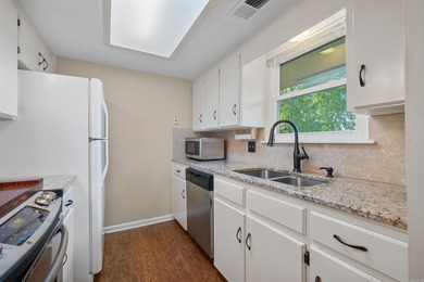 Lake Hamilton Condo with view and access. Start your mornings - photo 4