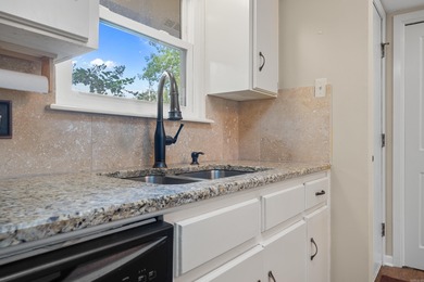 Lake Hamilton Condo with view and access. Start your mornings - photo 7
