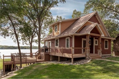 Ossawinnamakee Lake Home For Sale in Pequot Lakes Minnesota