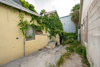 Attention Developers and Investors! This is a unique opportunity - photo 11