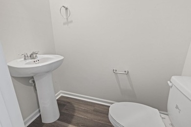 Two-story, three-bedroom, three-bathroom Glenville townhome with - photo 15