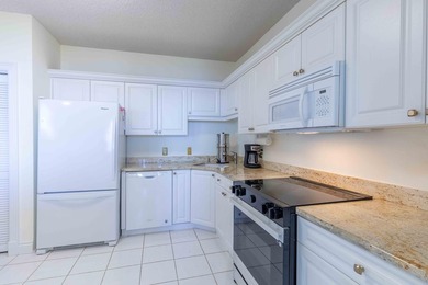 LOCATION, LOCATION, LOCATION!!!! Enjoy stunning unobstructed - photo 9