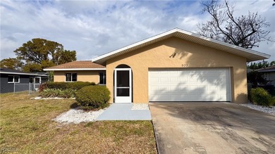 Cape Coral Area Home Sale Pending in Cape Coral Florida