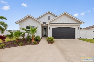 (private lake, pond, creek) Home Sale Pending in Laguna Vista Texas