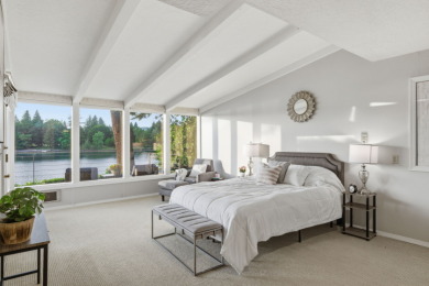 Two Lakes, One Address: Waterfront Living at Its Finest - photo 9
