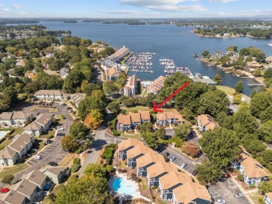 Lake Condo ActiveUnderContr in Cornelius, North Carolina