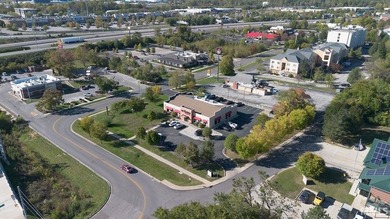 5,494 SF Office Building located on Bloomington's West-Side