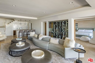 Set at the end of a private cul-de-sac on an ultra-exclusive - photo 15