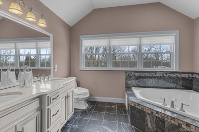 Stunning Colonial located in the desirable Riverhead Community - photo 15