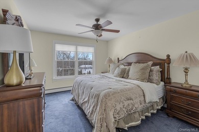 Stunning Colonial located in the desirable Riverhead Community - photo 17
