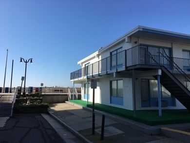 Beach block studio at Seashore Club Condominiums, where the - photo 4