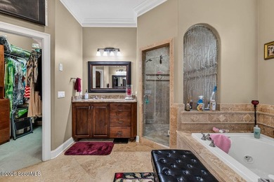 Fantastic house w/ a rare financing opportunity! Qualified - photo 26