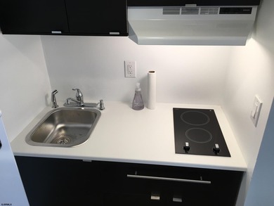 Beach block studio at Seashore Club Condominiums, where the - photo 10