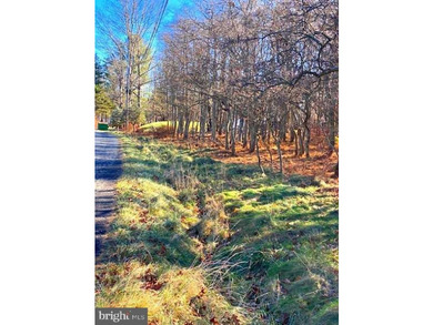 **Prime Land & Home for Sale at 68 Lakeview Drive - A Perfect - photo 3