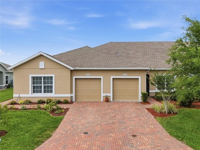 Reeves Lake  Townhome/Townhouse For Sale in Winter Haven Florida