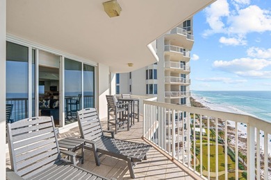 Welcome to coastal luxury at its finest. This stunning - photo 13