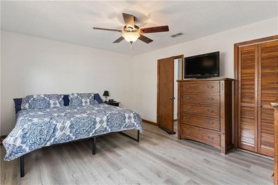 Recently updated to include new vinyl plank flooring and paint! - photo 13