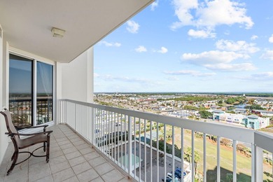 Welcome to coastal luxury at its finest. This stunning - photo 16