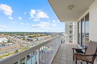 Welcome to coastal luxury at its finest. This stunning - photo 19