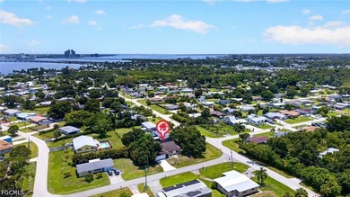 Welcome to this well-maintained 3-bedroom, 2-bath single-family - photo 31