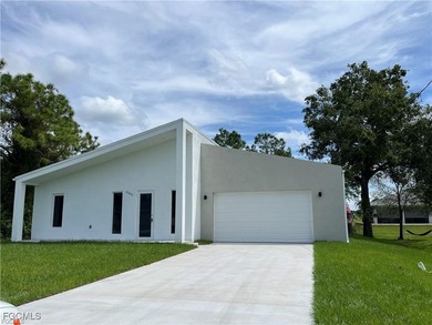 Lehigh Acres Area Home For Sale in Lehigh Acres Florida