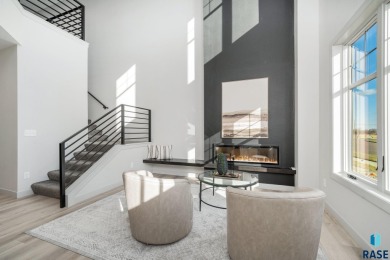 (pending lake) Home For Sale in Sioux Falls South Dakota