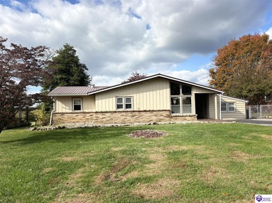 Campbellville City Lake Home For Sale in Campbellsville Kentucky