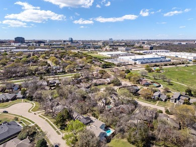 Welcome to this beautifully fully updated 5-bedroom, 4-bathroom - photo 8