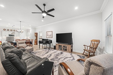 Welcome to 101 Hydrangea Boulevard, a beautifully designed - photo 6