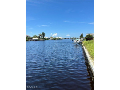 Cape Coral Lakes Area Lot For Sale in Cape Coral Florida