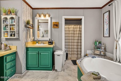 Welcome home to this spacious 4-bedroom, 2-bath manufactured - photo 20