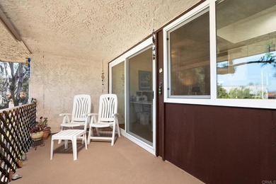 BEAUTIFULLY REMODELED 1 BEDROOM, 1 BATH UPSTAIRS UNIT WITH A - photo 10