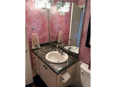 New roof 2023! Sought after 2 bedroom plus 190 square foot - photo 22